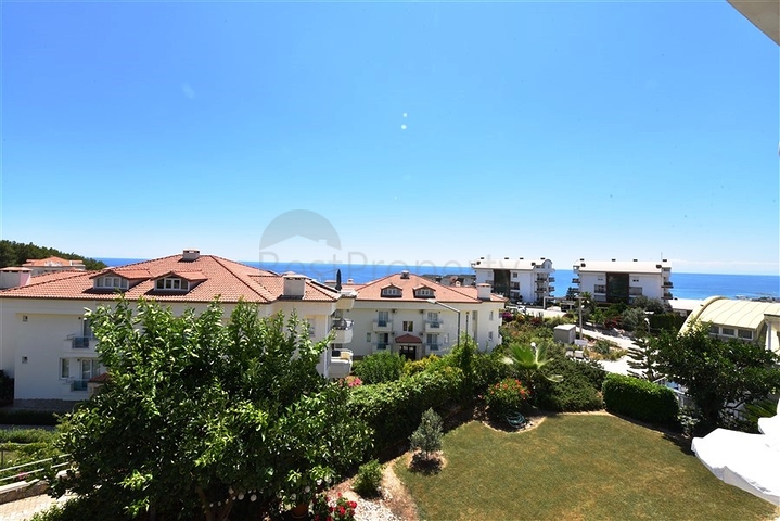 Апартаменты 2+1 с видом на море