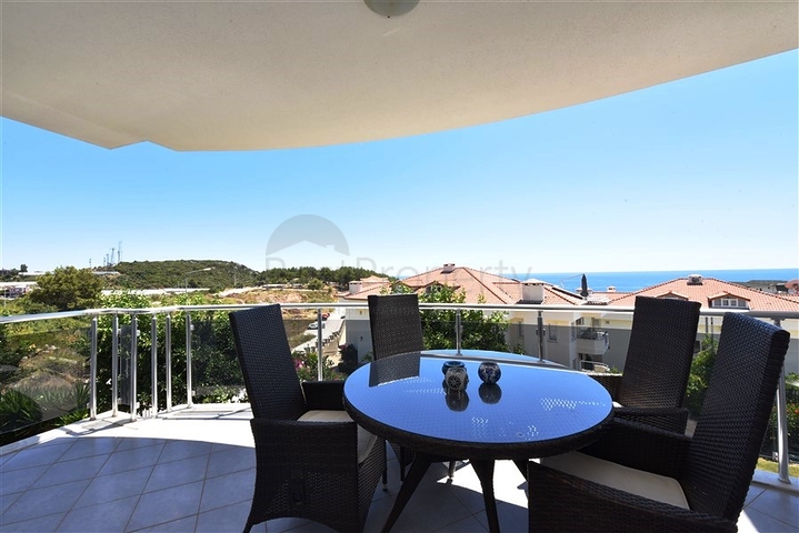 Апартаменты 2+1 с видом на море