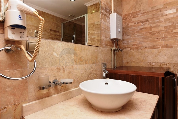 Квартира 2+1 в комплексе отельного типа в Каргыджаке