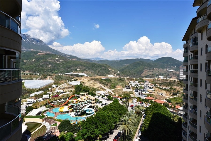 Квартира 2+1 в комплексе отельного типа в Каргыджаке