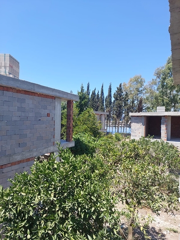 Привлекательные виллы в окружении пышной природы