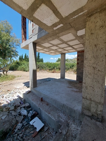 Привлекательные виллы в окружении пышной природы