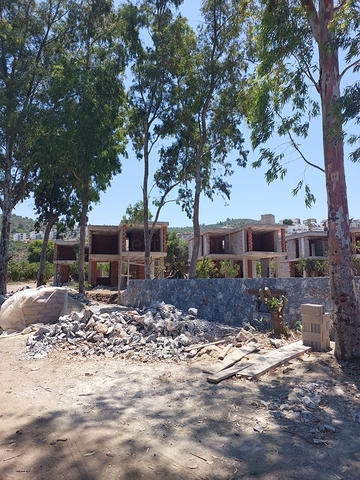 Привлекательные виллы в окружении пышной природы