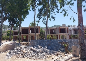 Привлекательные виллы в окружении пышной природы