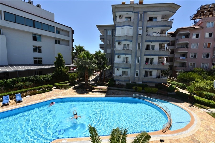 Трехкомнатная квартира с отдельной кухней