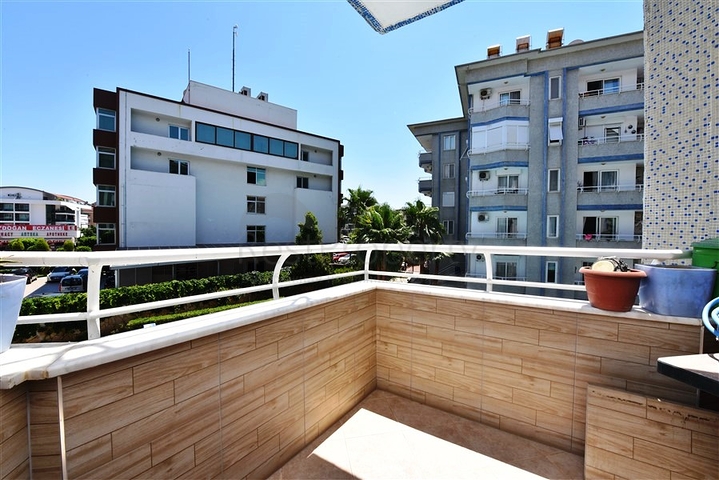 Трехкомнатная квартира с отдельной кухней