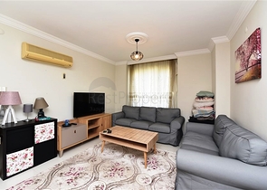 Трехкомнатная квартира с отдельной кухней