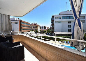 Трехкомнатная квартира с отдельной кухней