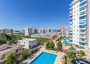 Большая квартира 1+1 в районе Махмутлар 