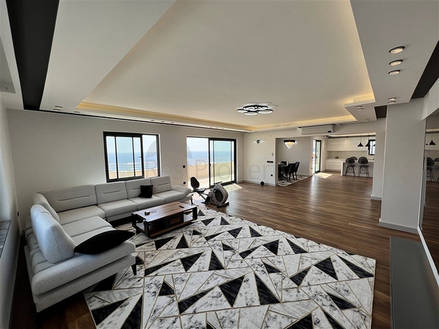 Пентхаус 4+1 в Махмутларе