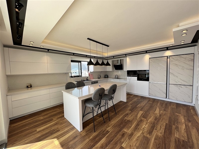 Пентхаус 4+1 в Махмутларе