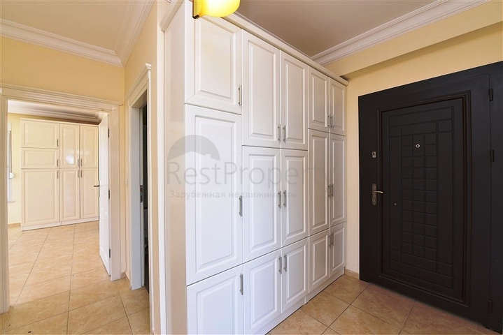 Просторная квартира в районе Авсаллар