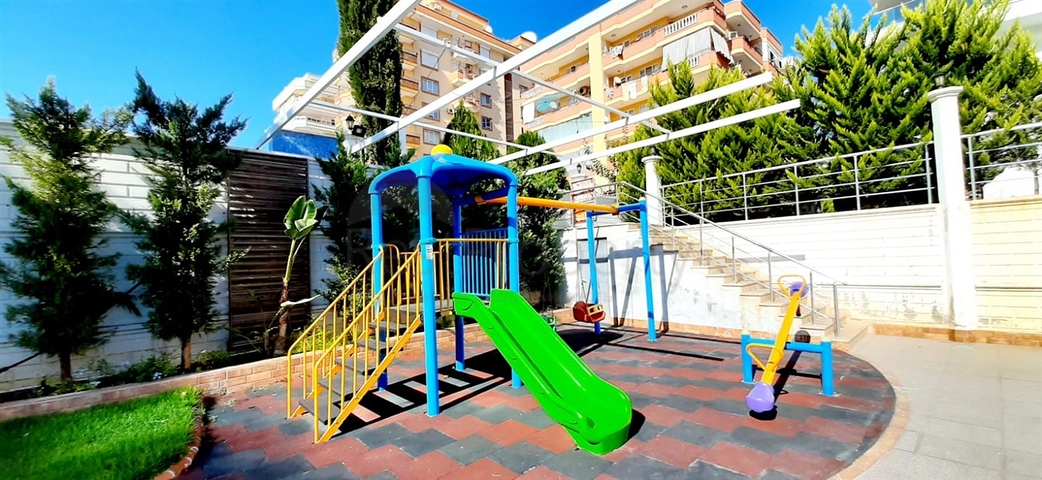 Меблированная квартира 2+1 в 50 м от моря 