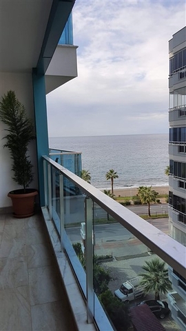 Меблированная квартира 2+1 в 50 м от моря 