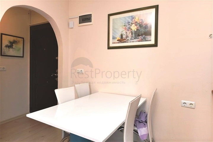 Квартира 1+1 в комплексе в районе Оба 