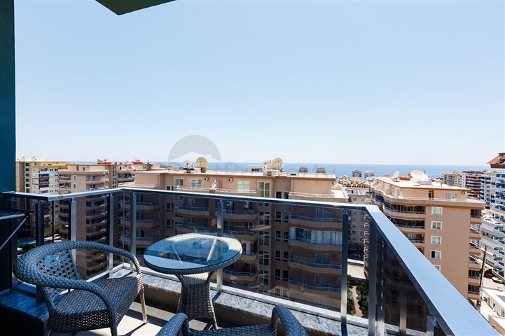 Трехкомнатная квартира в комплексе люкс класса 