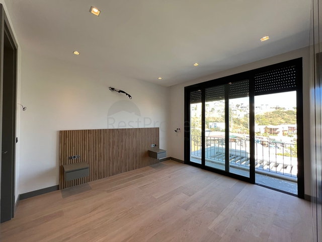 Уединенные виллы с видом на море