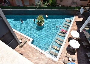 Стильная квартира 1+1 в районе пляжа Клеопатры