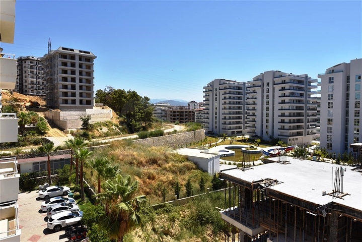 Двухкомнатная квартира в живописном районе Авсаллар