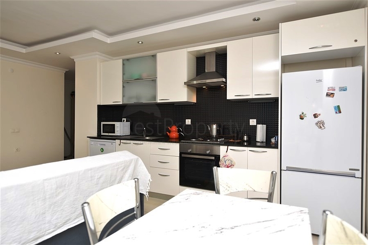 Двухкомнатная квартира в живописном районе Авсаллар