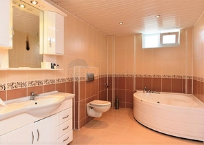 Вилла с видом на Средиземное море в районе Демирташ