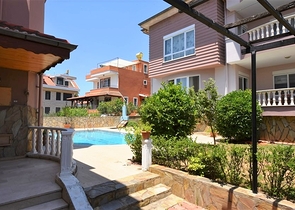 Вилла с видом на Средиземное море в районе Демирташ