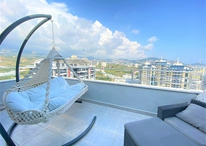 Продается пентхаус 4+1 в районе Махмутлар