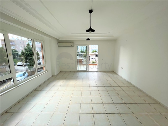 Квартира без мебели 2+1 в районе Тосмур