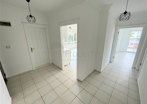 Квартира без мебели 2+1 в районе Тосмур