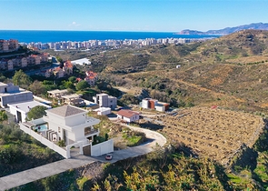 Вилла с видом на море 5+1 в районе Каргыджак