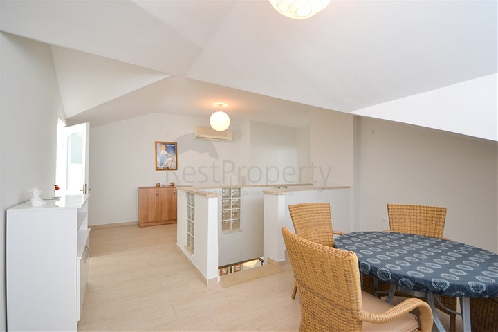 Пентхаус 4+1 в районе Оба