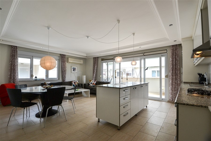 Пентхаус 4+1 в районе Оба