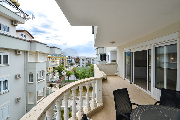 Пентхаус 4+1 в районе Оба