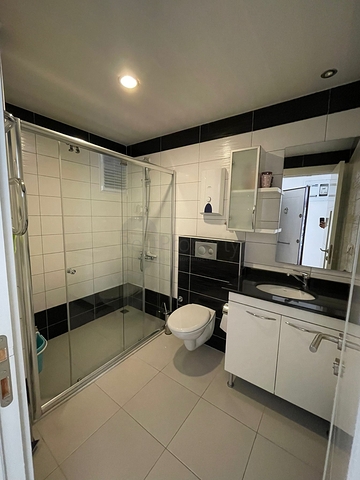 Трехкомнатная квартира в комплексе с развитой инфраструктурой в Авсалларе