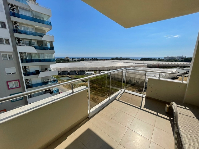 Трехкомнатная квартира в комплексе с развитой инфраструктурой в Авсалларе