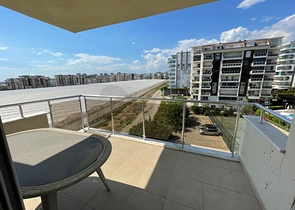 Трехкомнатная квартира в комплексе с развитой инфраструктурой в Авсалларе