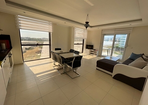 Трехкомнатная квартира в комплексе с развитой инфраструктурой в Авсалларе