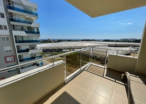 Трехкомнатная квартира в комплексе с развитой инфраструктурой в Авсалларе