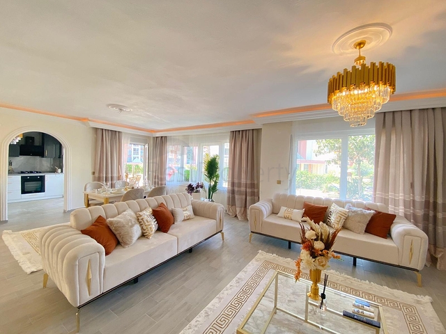 Садовый дуплекс 2+1 в Джикджилли