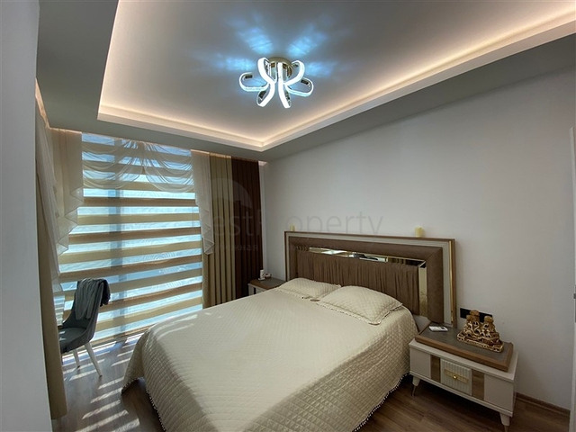 Стильная квартира с видом на море в районе Клеопатра