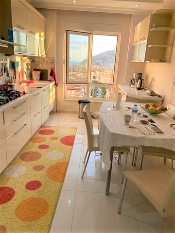 Пентхаус 5+1 в центре Алании