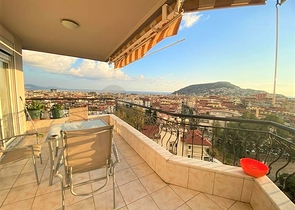 Пентхаус 5+1 в центре Алании