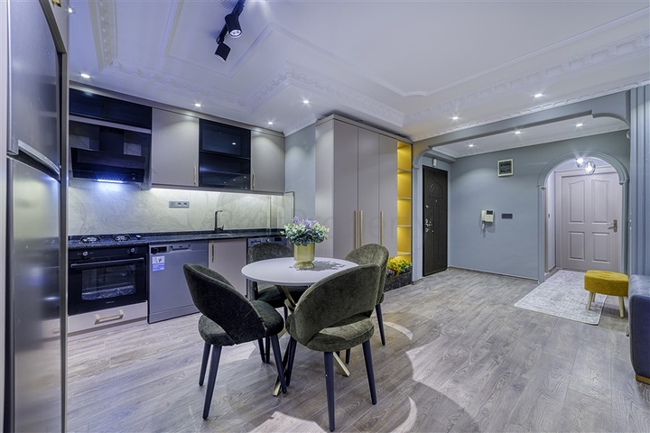 Квартира 2+1 с дизайнерским ремонтом в районе Джикджилли