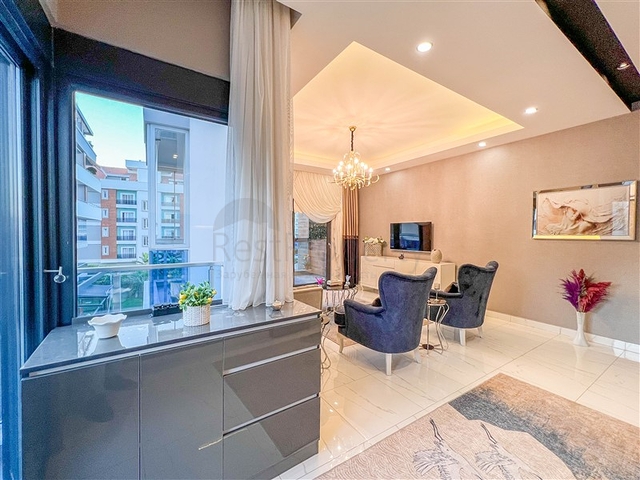 Великолепная квартира планировкой 3+1 в районе Оба