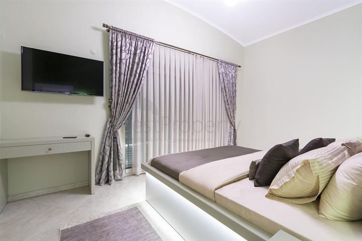 Большой пентхаус 5+1 в европейском районе Оба 