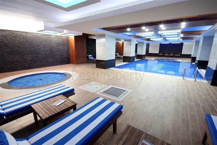 Большой пентхаус 5+1 в европейском районе Оба 