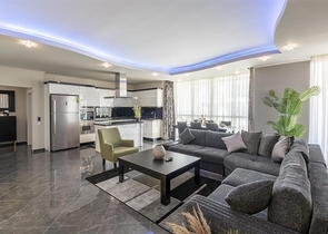 Большой пентхаус 5+1 в европейском районе Оба 