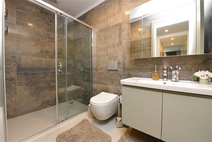 Просторные апартаменты в Кестель