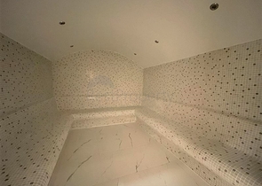 Квартира 2+1 в комплексе на первой береговой линии в Каргыджаке.