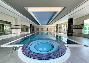 Квартира 2+1 в комплексе на первой береговой линии в Каргыджаке.